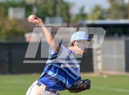 Thumbnail 2 in Fruita Monument vs. Chandler (Coach Bob National Invitational) photogallery.