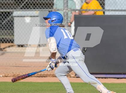 Thumbnail 3 in Fruita Monument vs. Chandler (Coach Bob National Invitational) photogallery.