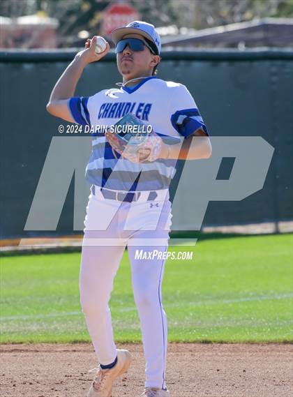 Thumbnail 3 in Fruita Monument vs. Chandler (Coach Bob National Invitational) photogallery.