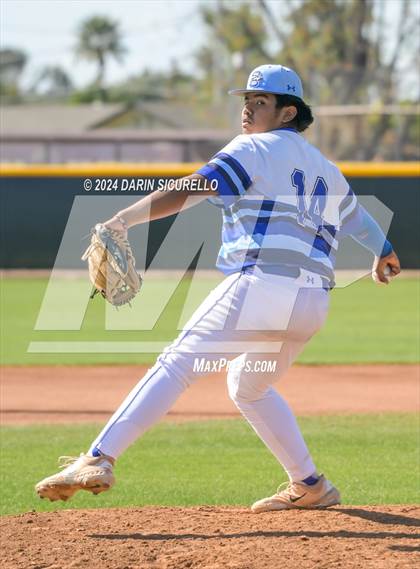 Thumbnail 2 in Fruita Monument vs. Chandler (Coach Bob National Invitational) photogallery.
