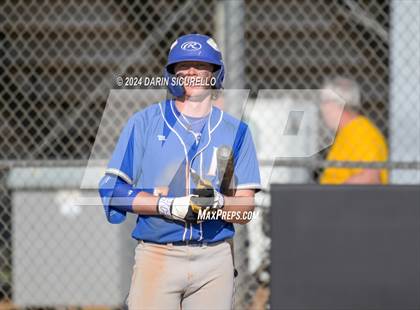 Thumbnail 3 in Fruita Monument vs. Chandler (Coach Bob National Invitational) photogallery.