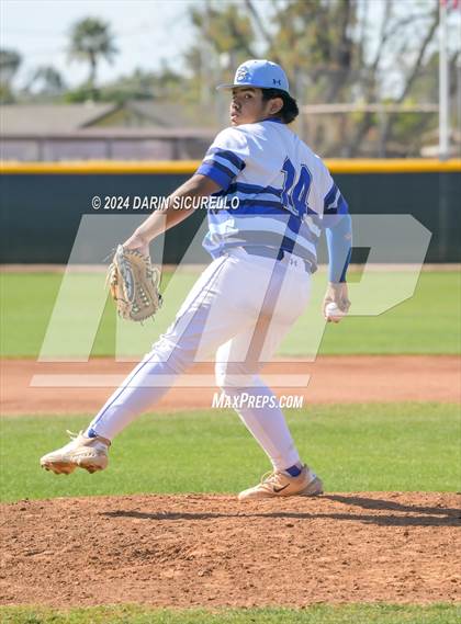 Thumbnail 2 in Fruita Monument vs. Chandler (Coach Bob National Invitational) photogallery.