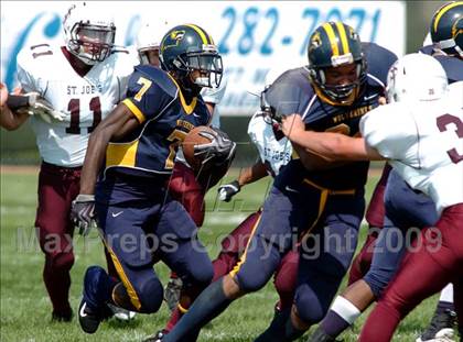 Thumbnail 1 in Niagara Falls vs. St. Joseph's Collegiate Institute photogallery.