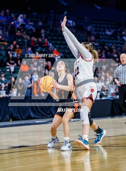 Thumbnail 2 in Burlington vs. Del Norte (CHSAA 2A Great 8) photogallery.