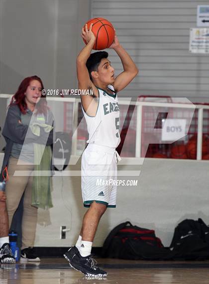 Thumbnail 1 in Pasadena vs. Angelton (McDonald's Texas Invitational) photogallery.