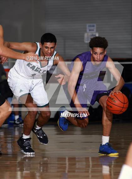 Thumbnail 1 in Pasadena vs. Angelton (McDonald's Texas Invitational) photogallery.