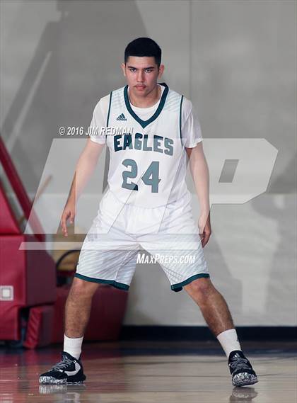Thumbnail 2 in Pasadena vs. Angelton (McDonald's Texas Invitational) photogallery.