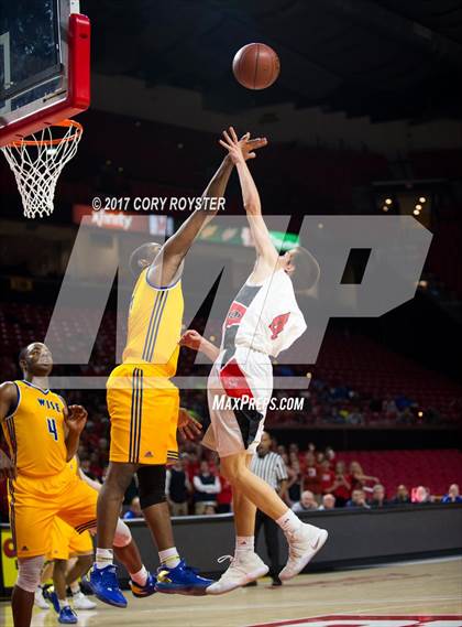 Thumbnail 2 in Wise vs. Quince Orchard (MPSSAA 4A Semifinal) photogallery.