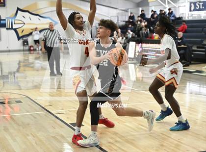 Thumbnail 1 in Capistrano Valley vs. Dominguez (MLK Classic) photogallery.