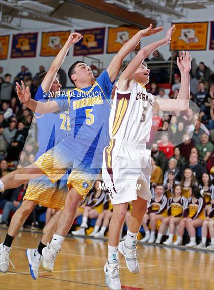Thumbnail 2 in Johnsonburg vs. Elk County Catholic (PIAA District IX A Semifinal) photogallery.