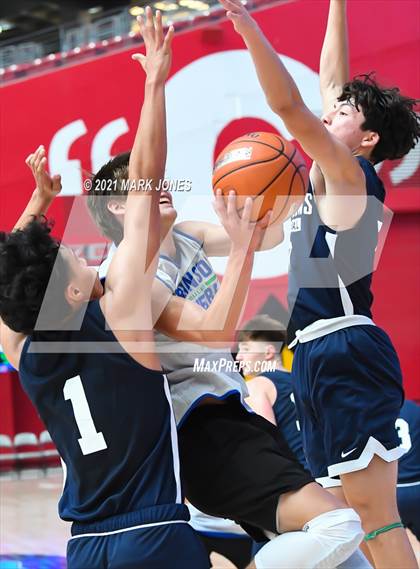Thumbnail 1 in Branson vs, Saugus - Section 7 Basketball Tournament photogallery.