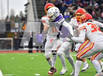 Thumbnail 1 in Kamiakin @ Sumner (WIAA 4A Round 1) photogallery.