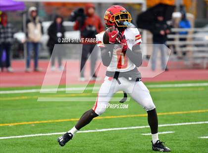Thumbnail 1 in Kamiakin @ Sumner (WIAA 4A Round 1) photogallery.
