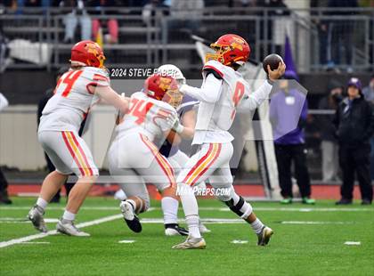 Thumbnail 3 in Kamiakin @ Sumner (WIAA 4A Round 1) photogallery.