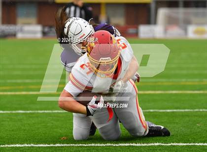 Thumbnail 3 in Kamiakin @ Sumner (WIAA 4A Round 1) photogallery.