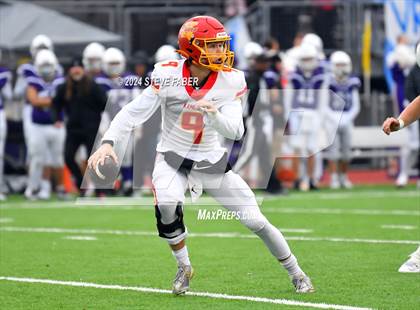 Thumbnail 1 in Kamiakin @ Sumner (WIAA 4A Round 1) photogallery.