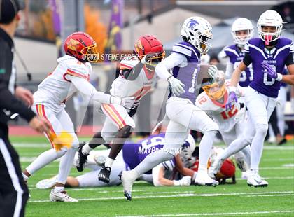 Thumbnail 2 in Kamiakin @ Sumner (WIAA 4A Round 1) photogallery.