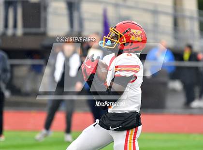 Thumbnail 2 in Kamiakin @ Sumner (WIAA 4A Round 1) photogallery.
