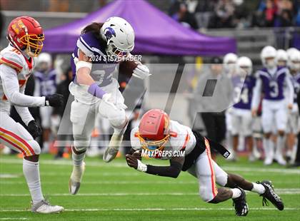 Thumbnail 3 in Kamiakin @ Sumner (WIAA 4A Round 1) photogallery.