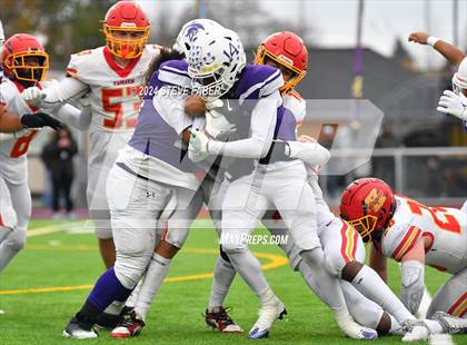Thumbnail 3 in Kamiakin @ Sumner (WIAA 4A Round 1) photogallery.