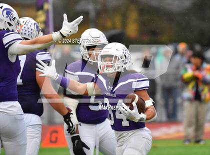 Thumbnail 2 in Kamiakin @ Sumner (WIAA 4A Round 1) photogallery.