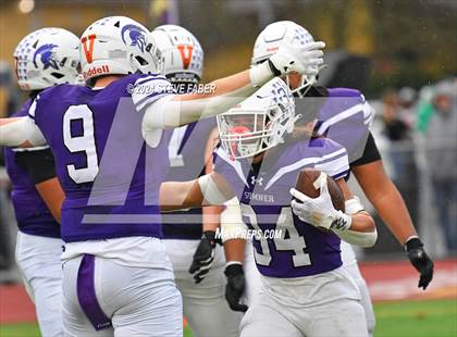 Thumbnail 3 in Kamiakin @ Sumner (WIAA 4A Round 1) photogallery.