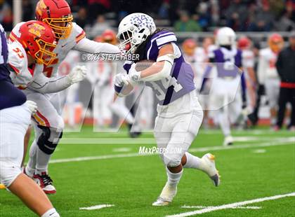 Thumbnail 1 in Kamiakin @ Sumner (WIAA 4A Round 1) photogallery.