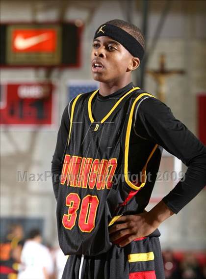 Thumbnail 1 in De La Salle vs. Dominguez (Nike Extravaganza) photogallery.