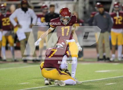 Thumbnail 2 in South Pasadena vs La Canada photogallery.
