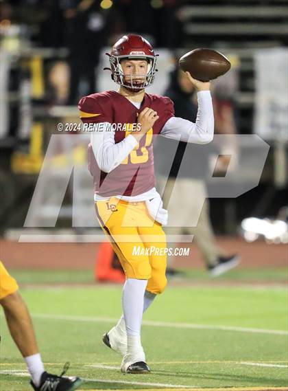 Thumbnail 1 in South Pasadena vs La Canada photogallery.