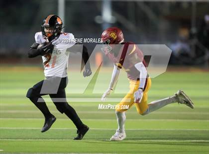 Thumbnail 3 in South Pasadena vs La Canada photogallery.