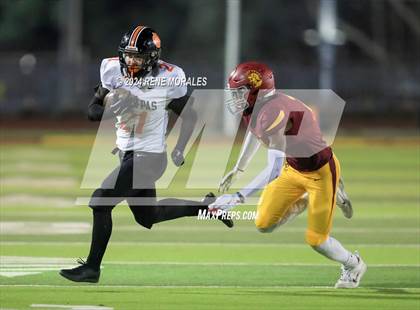 Thumbnail 1 in South Pasadena vs La Canada photogallery.