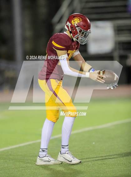 Thumbnail 2 in South Pasadena vs La Canada photogallery.