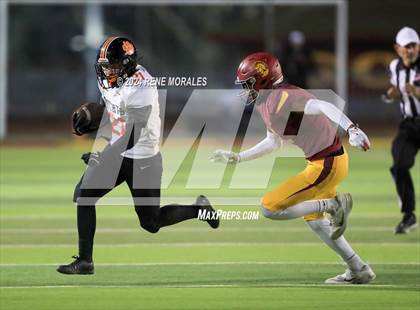 Thumbnail 1 in South Pasadena vs La Canada photogallery.