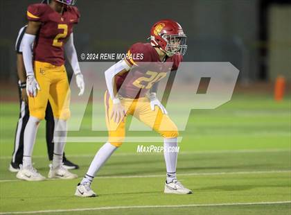 Thumbnail 1 in South Pasadena vs La Canada photogallery.