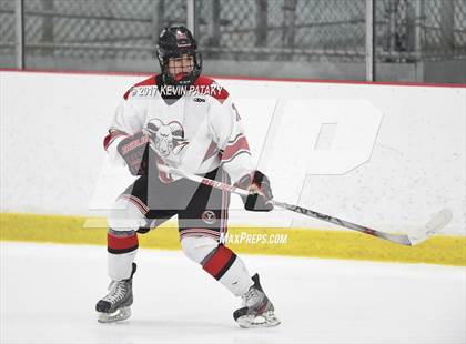 Thumbnail 2 in Glastonbury vs. New Canaan (CIAC DI Quarterfinal) photogallery.