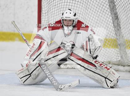 Thumbnail 3 in Glastonbury vs. New Canaan (CIAC DI Quarterfinal) photogallery.