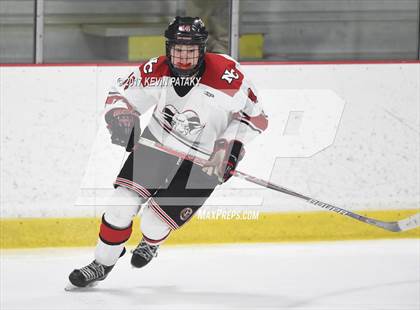 Thumbnail 2 in Glastonbury vs. New Canaan (CIAC DI Quarterfinal) photogallery.
