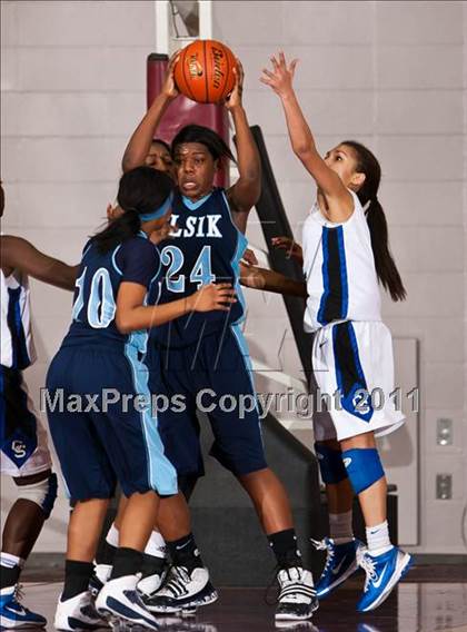 Thumbnail 1 in Clear Springs vs. Alief Elsik (5A Region III Semifinal) photogallery.