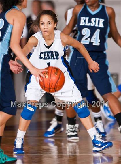 Thumbnail 3 in Clear Springs vs. Alief Elsik (5A Region III Semifinal) photogallery.