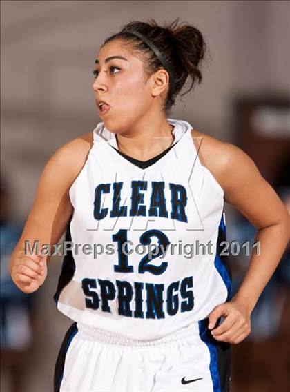 Thumbnail 1 in Clear Springs vs. Alief Elsik (5A Region III Semifinal) photogallery.