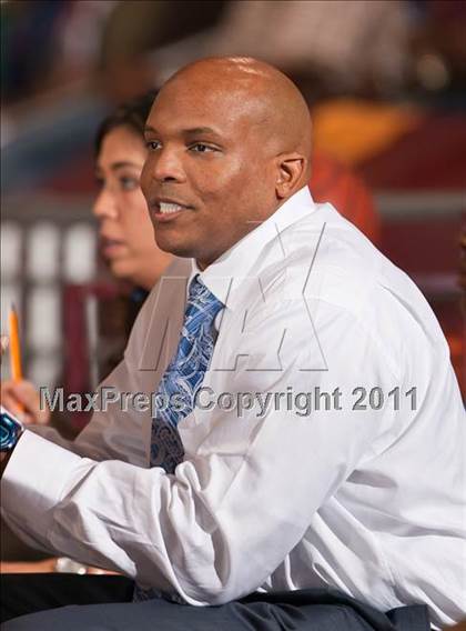 Thumbnail 2 in Clear Springs vs. Alief Elsik (5A Region III Semifinal) photogallery.
