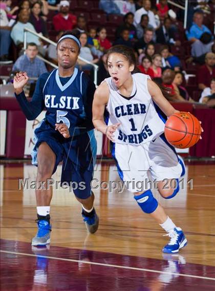 Thumbnail 1 in Clear Springs vs. Alief Elsik (5A Region III Semifinal) photogallery.