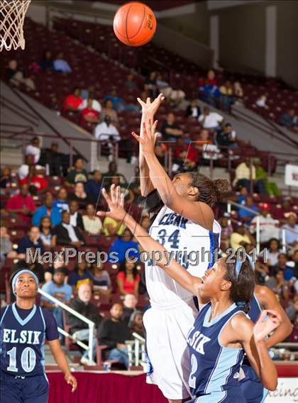 Thumbnail 1 in Clear Springs vs. Alief Elsik (5A Region III Semifinal) photogallery.
