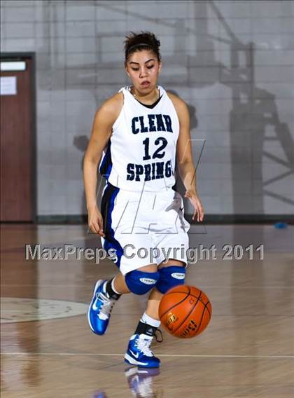 Thumbnail 2 in Clear Springs vs. Alief Elsik (5A Region III Semifinal) photogallery.