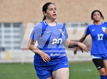 Thumbnail 3 in Aurora Central vs Alameda photogallery.