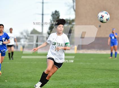 Thumbnail 3 in Aurora Central vs Alameda photogallery.