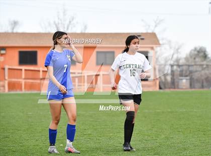 Thumbnail 3 in Aurora Central vs Alameda photogallery.