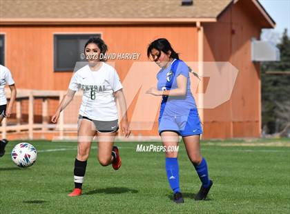 Thumbnail 2 in Aurora Central vs Alameda photogallery.