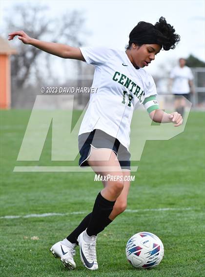 Thumbnail 1 in Aurora Central vs Alameda photogallery.